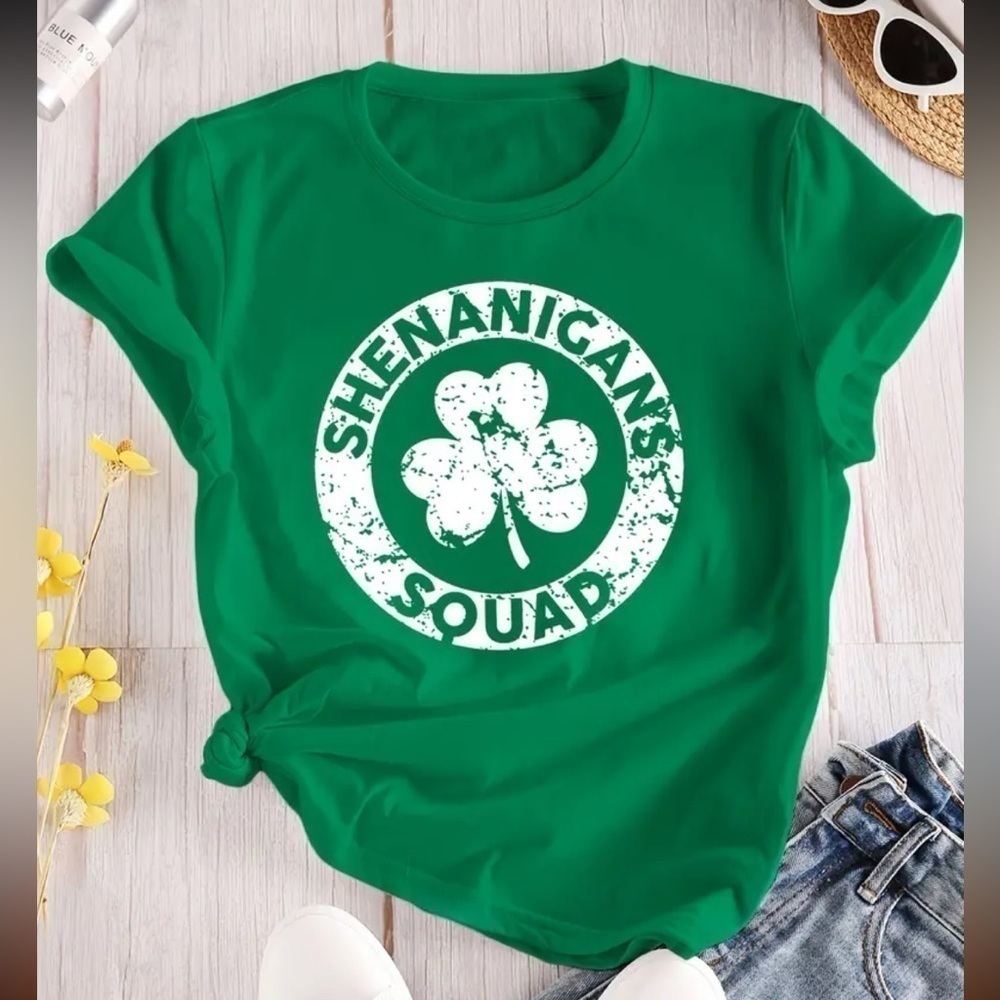 NIP St. Patrick's Day Shenanigans Squad Lucky Short Sleeve Round Neck T-Shirt M